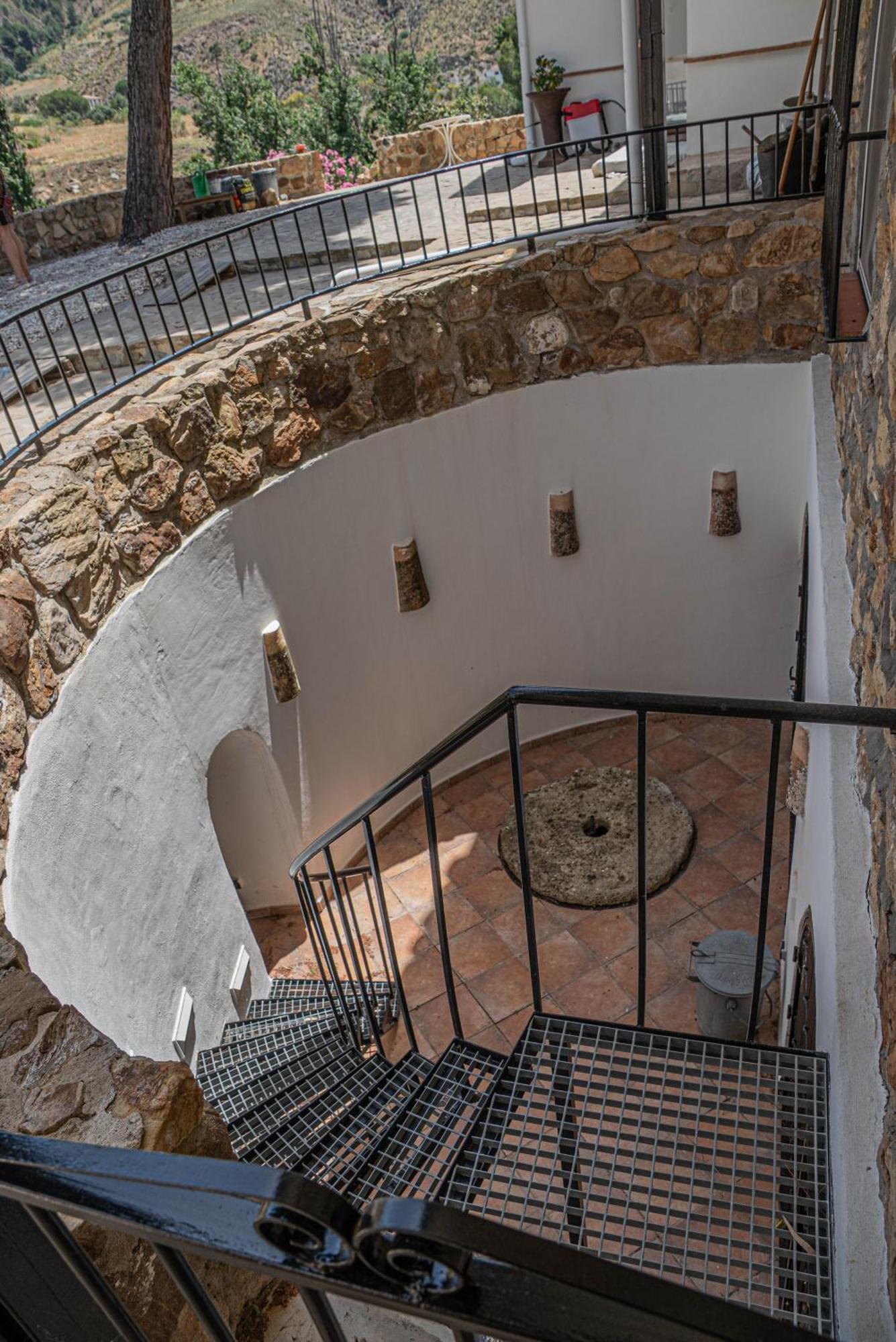 El Bufon De La Corte Carratraca Exteriér fotografie